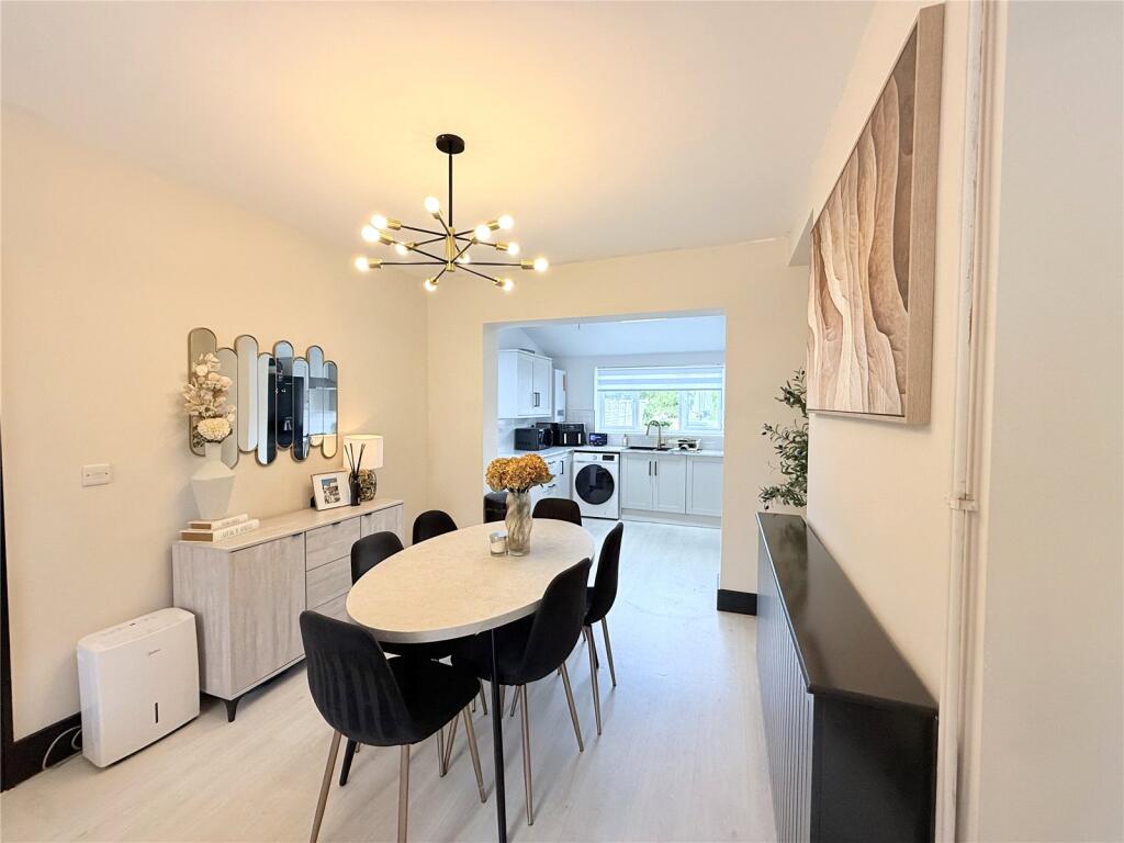 Main image of property: Middle Road, Gendros, Swansea, SA5