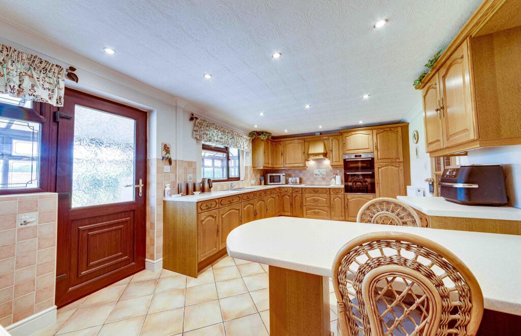 Townside, East Halton, DN40 photo 5