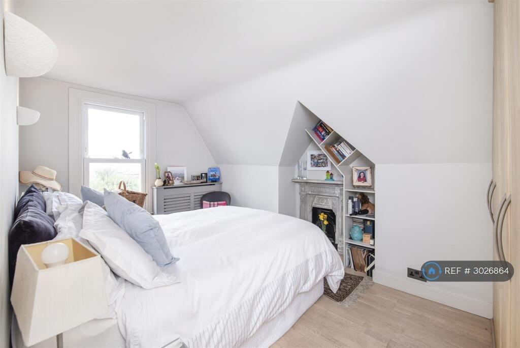 Main image of property: Warwick Road, Ealing Broadway, W5