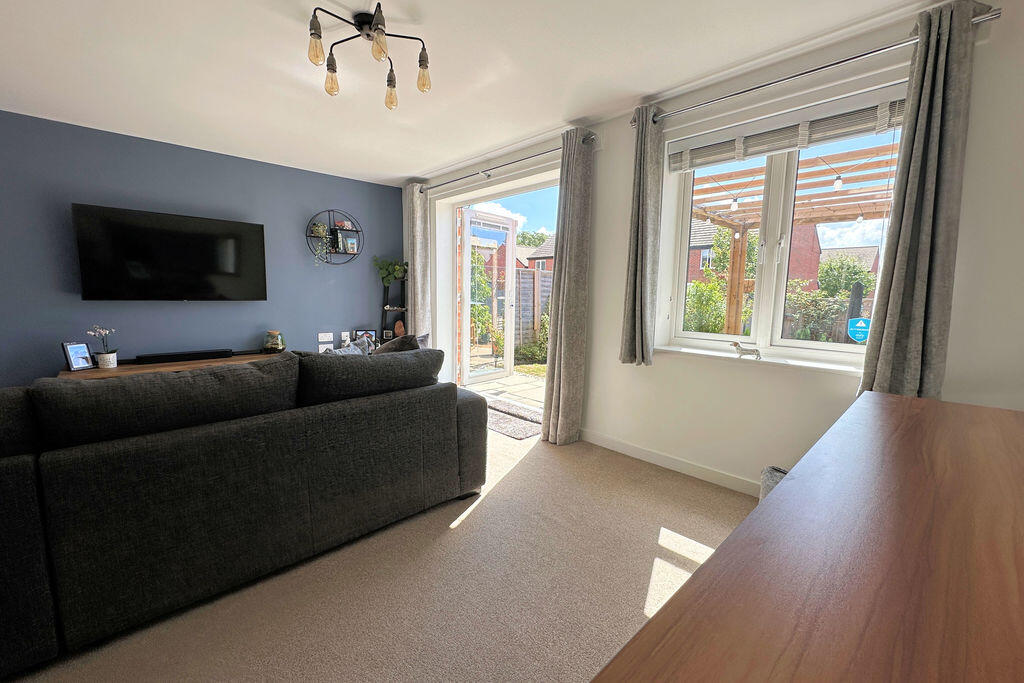 House in Fareham, Portchester - More
