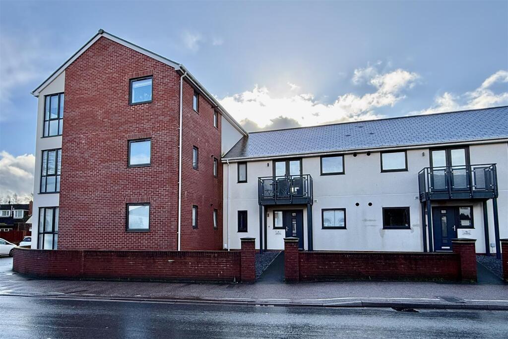 Main image of property: Alphington, Exeter