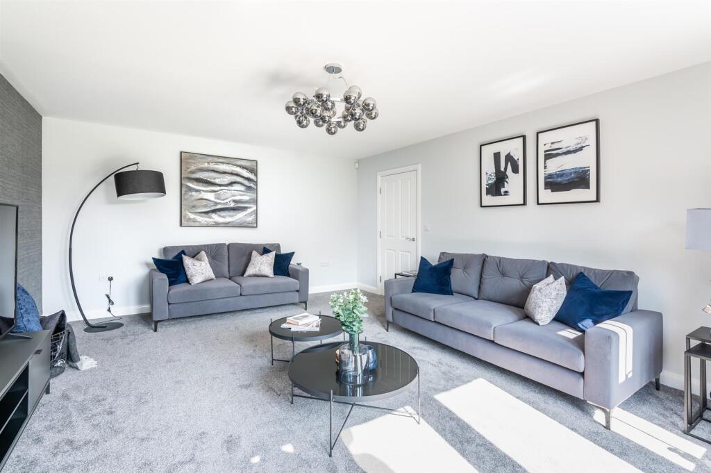 Hawthorne Drive, Hemsworth, Pontefract photo 3