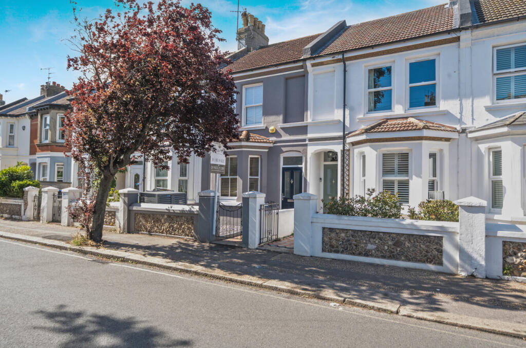 Queen Street, Broadwater, Worthing, West Sussex, BN14