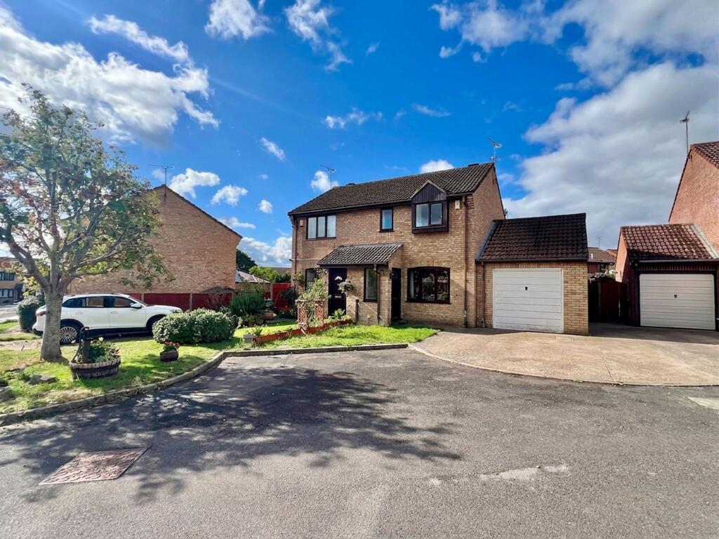 House in Taunton - View 5