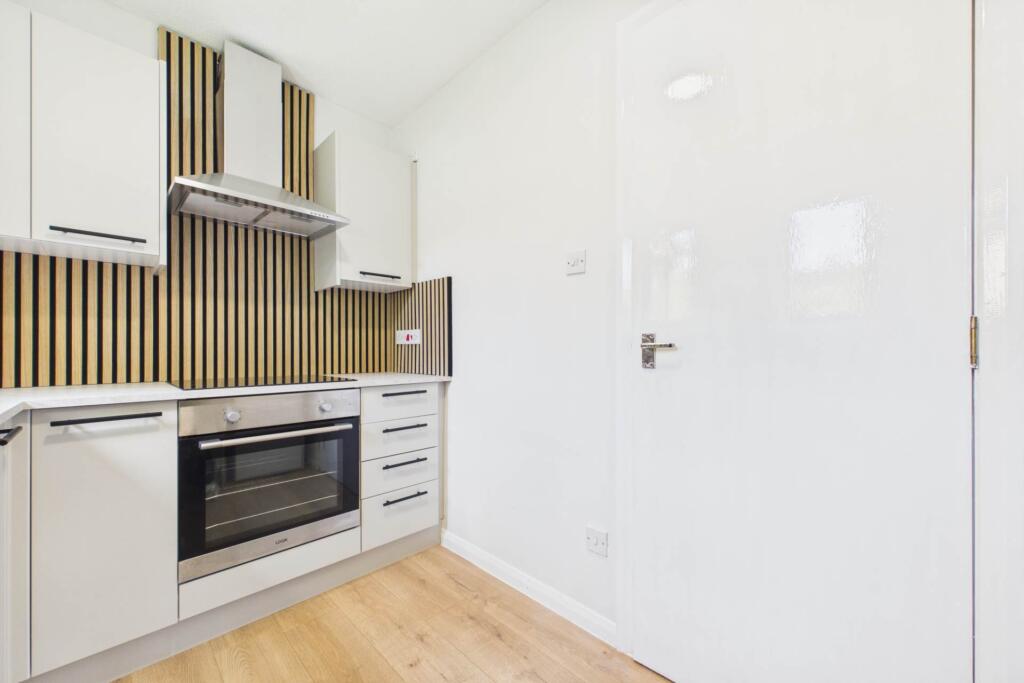 Apartment in Glasgow, Blawarthill, Yoker - View 4