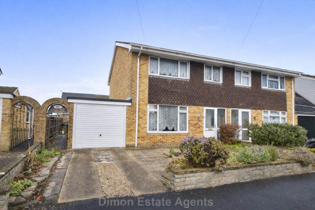3-bed terraced on Tukes Avenue, Gosport, £299,950