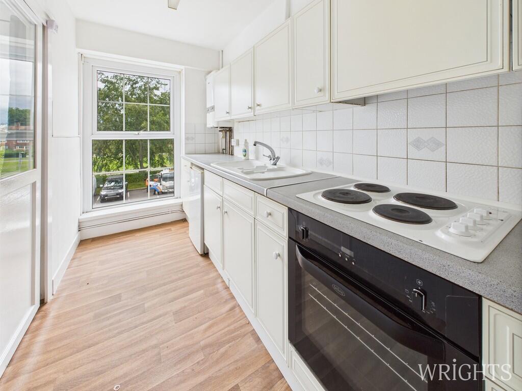 Additional image 5 of Woodhall House, Welwyn Garden City