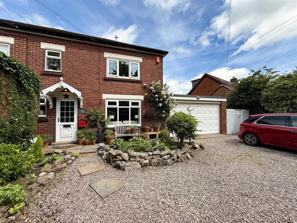 Main image of property: Park Lane, Knypersley, ST8 7AT