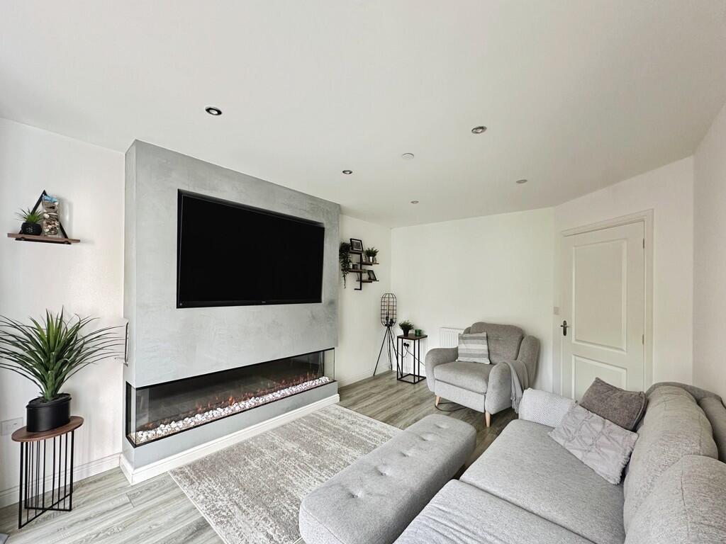 Beech Avenue, Aberbargoed photo 4