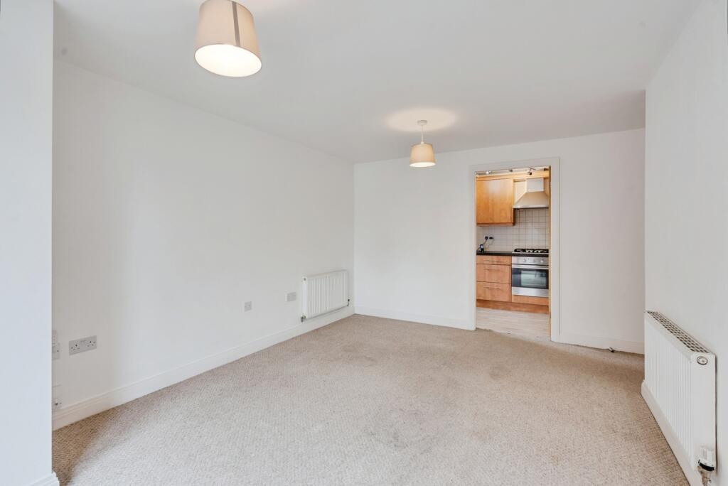 Apartment in Bolton, Greater Manchester - View 4