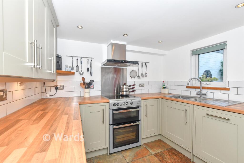 House in Tonbridge - View 5