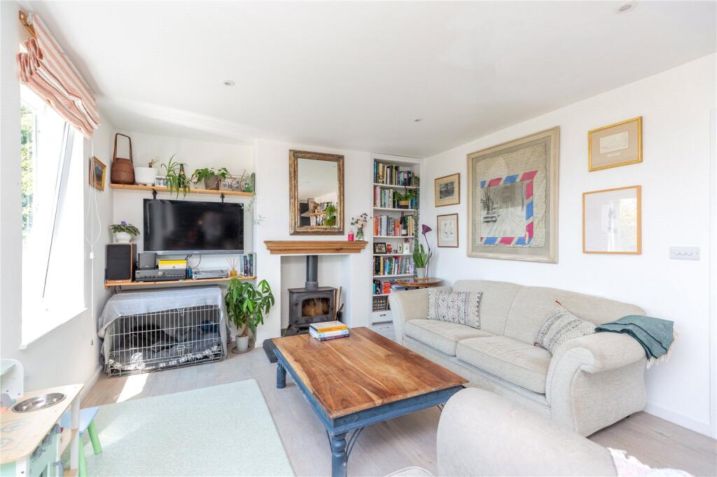 House in Cucklington - View 4