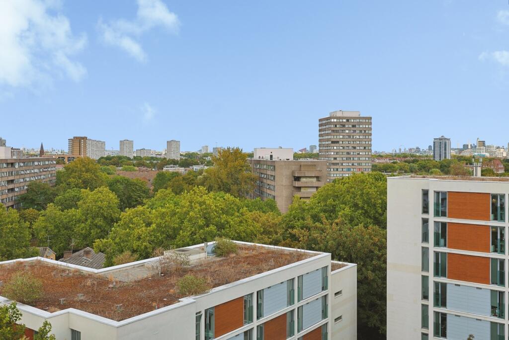 Apartment in London - View 5