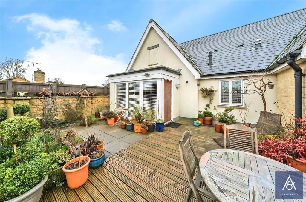 Main image of property: Park End, Croughton, Brackley