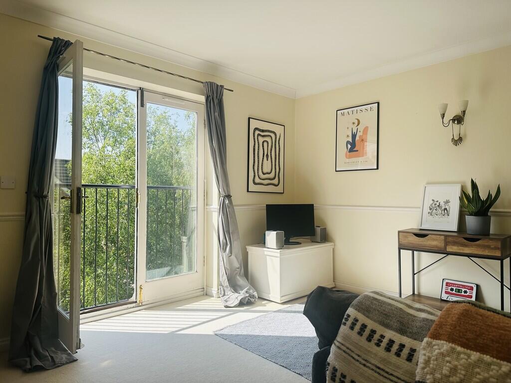 Apartment in Poole - View 4