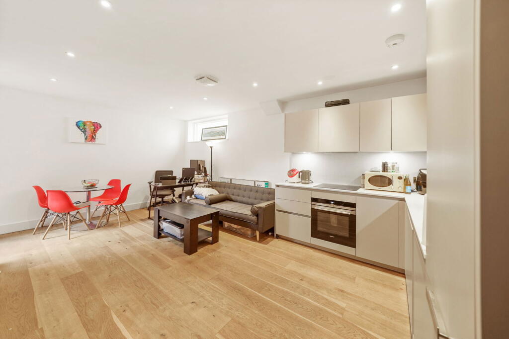 Main image of property: Bath Terrace, SE1