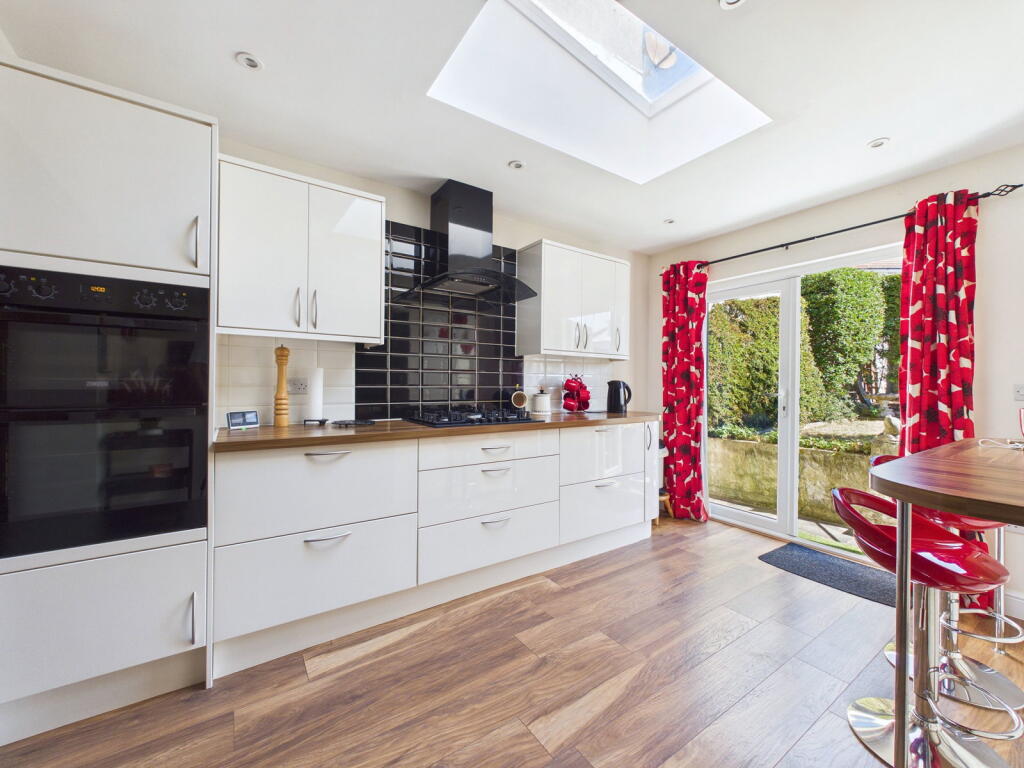 House in Torquay - More