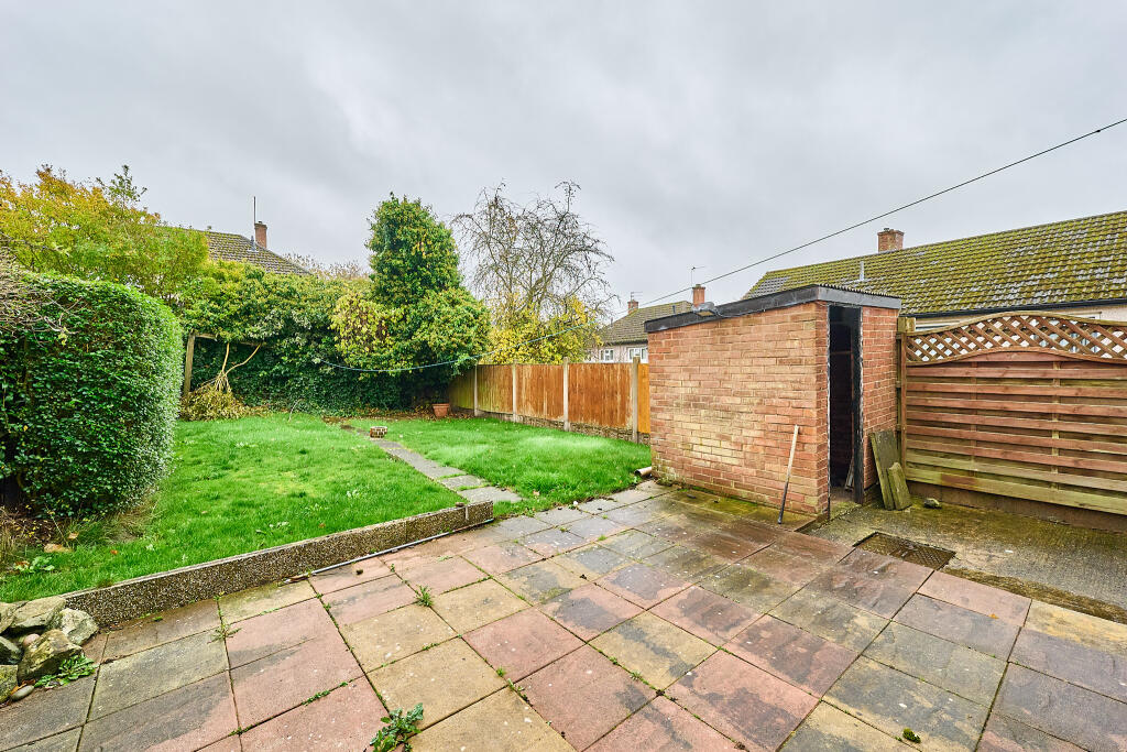 2 Worcester Road, Dawley, Telford, Shropshire TF4 2HY photo 4