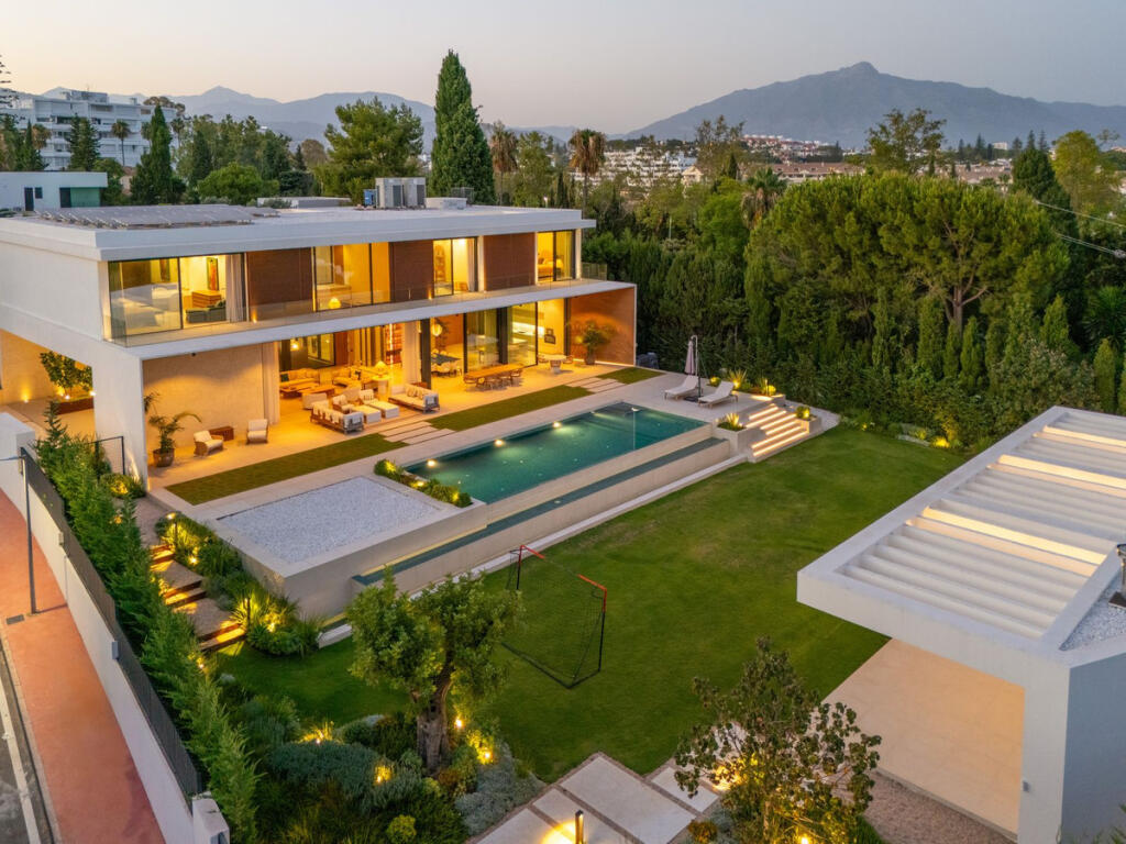 Main image of property: Andalucia, Malaga, Guadalmina Alta