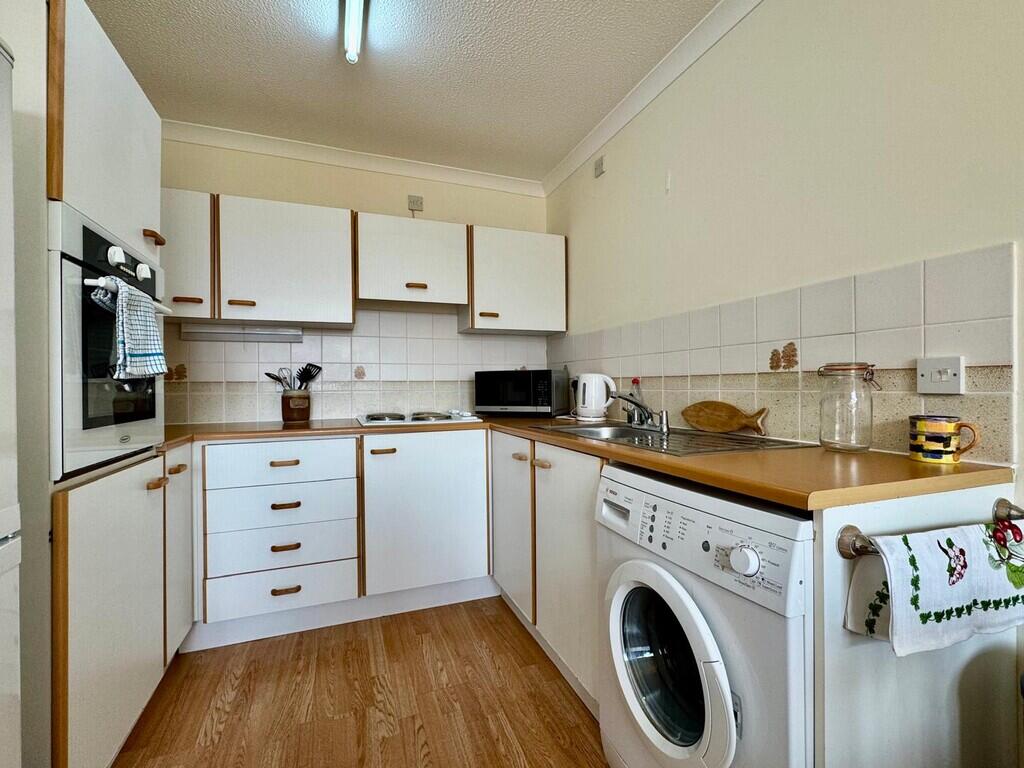 Apartment in Maldon - View 2