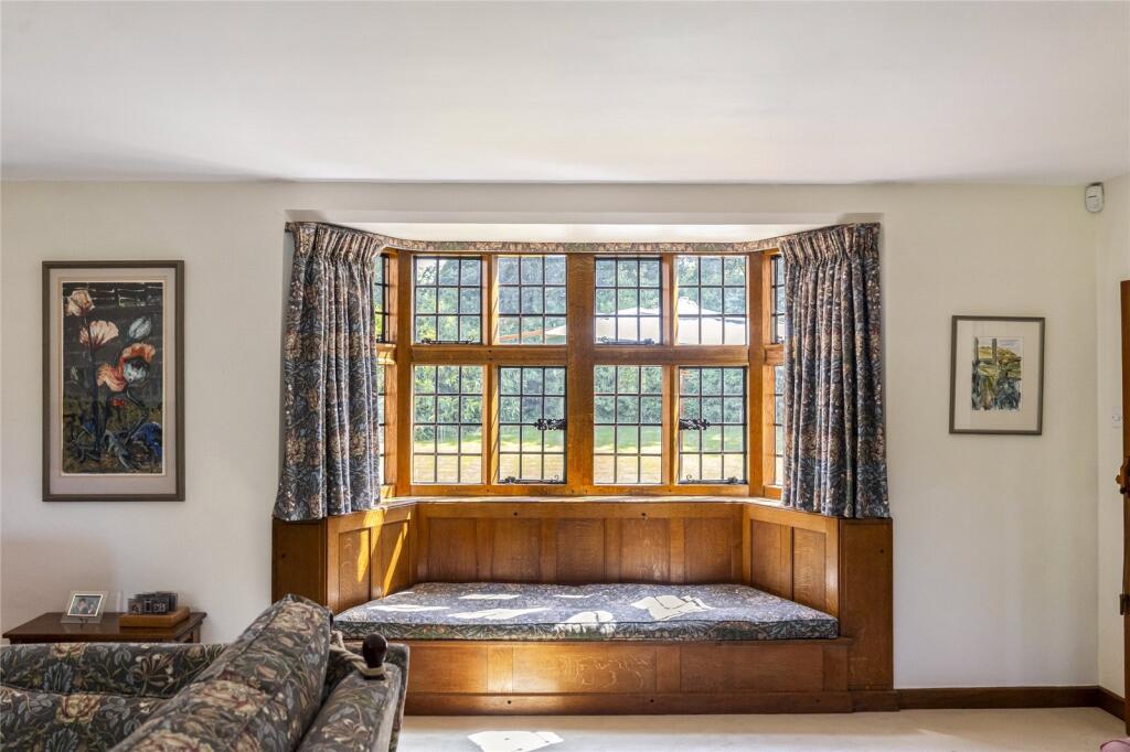 Beacon Road, Ditchling, Hassocks, BN6 photo 4