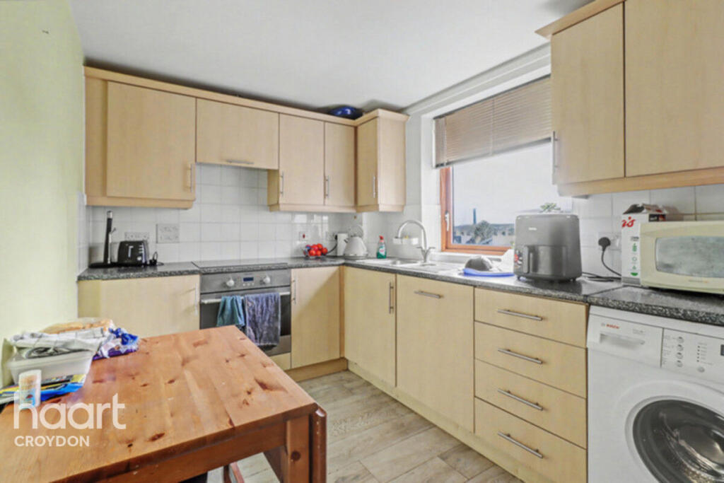 Apartment in London - View 4