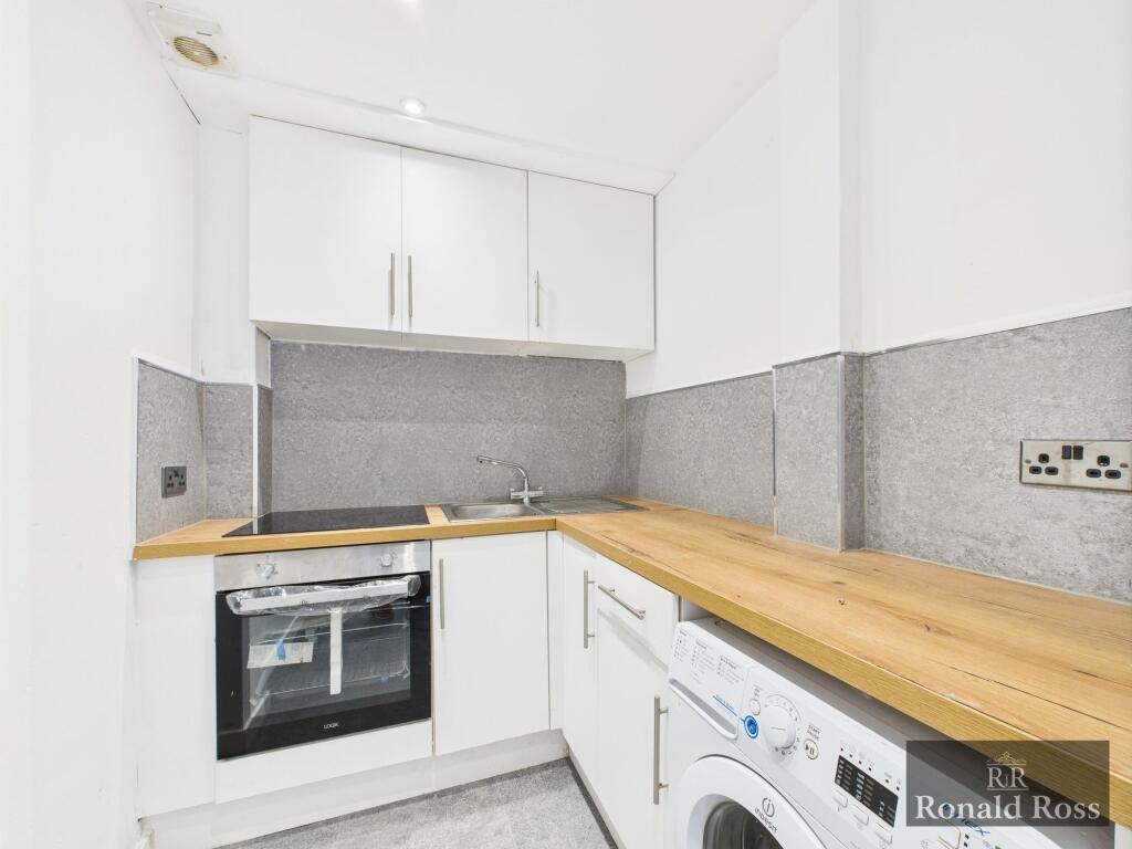 Bolton Drive, Glasgow, G42 photo 4