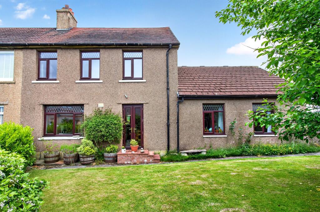Main image of property: Easterton Crescent, Cowie, Stirling
