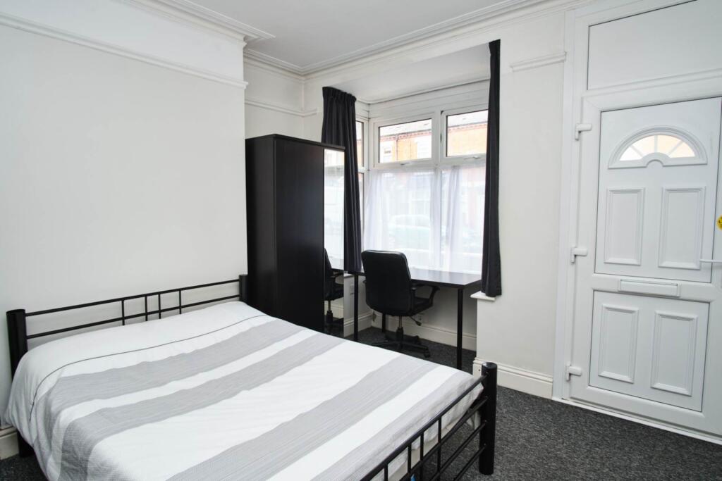 House in Leicester - More