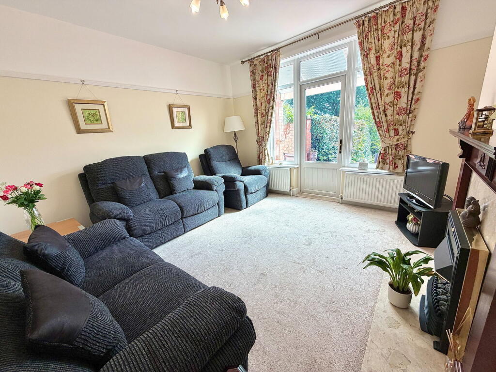 House in Northampton, West Northamptonshire - View 5
