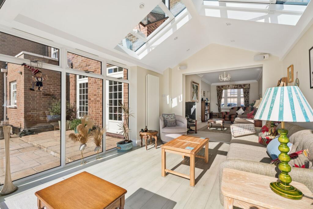 House in St Albans, Fleetville - View 4