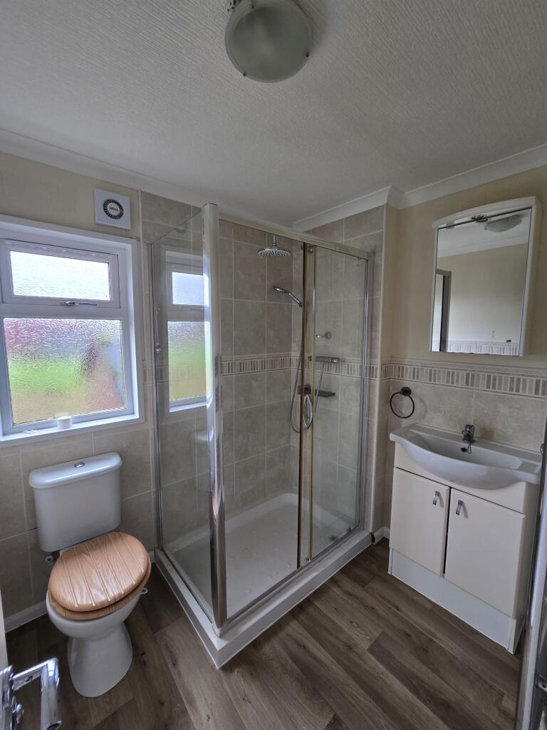 Routh, Beverley, HU17 9SL photo 4