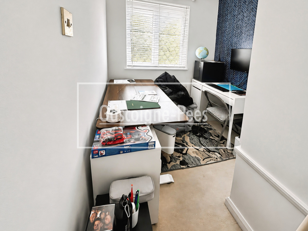 House in Kingston upon Thames - View 5