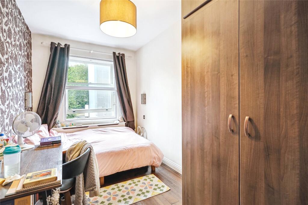 Apartment in London, Royal Borough of Kensington and Chelsea - View 3