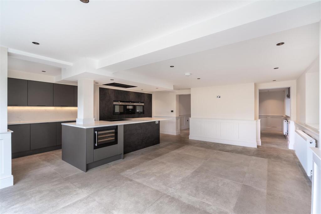 House in Harrogate - View 4