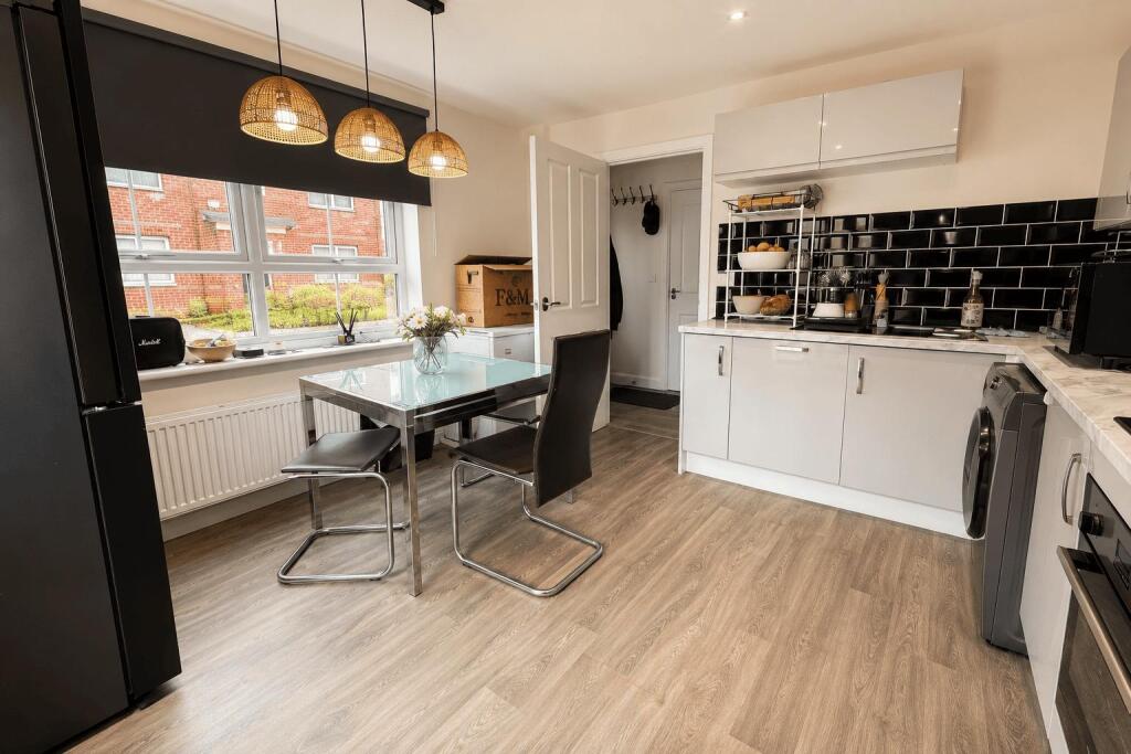 House in Stockport - View 4