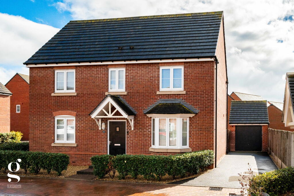 4-bed detached on St. Peter's Field, Whitestone, Hereford, £460,000