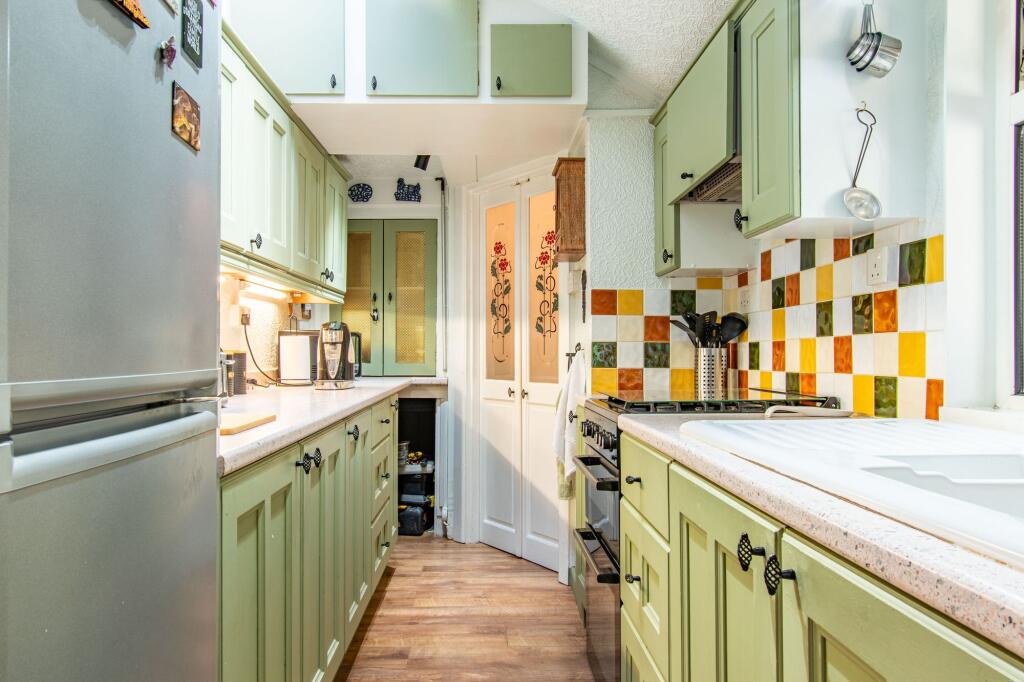 House in Liskeard, Lodge Hill, Cornwall - View 5