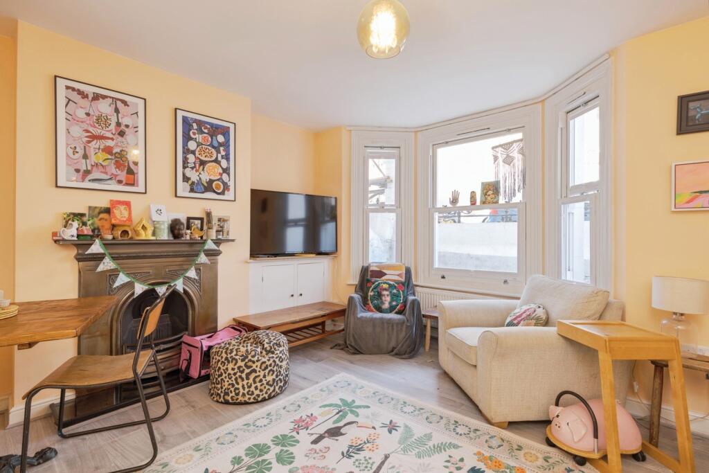 House in Tunbridge Wells, Kent - View 5