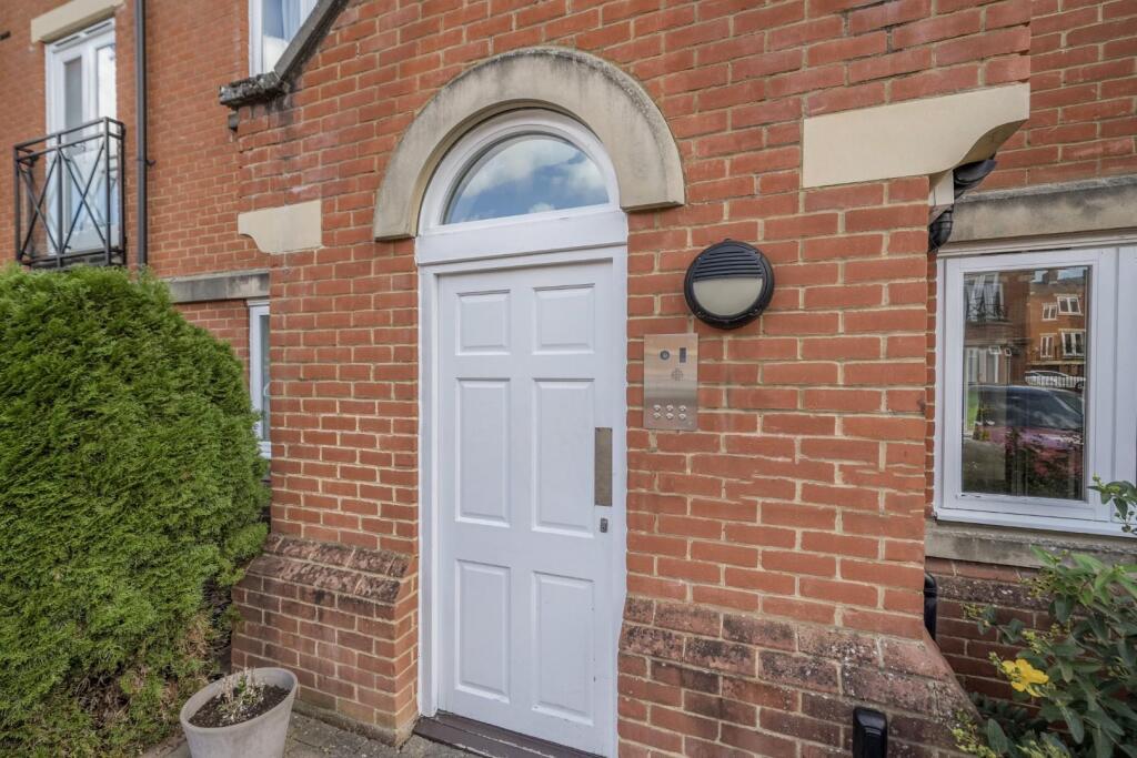 Main image of property: Longbourn, Windsor