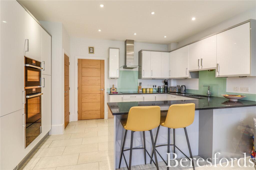 House in Uttlesford, Great Dunmow - View 5