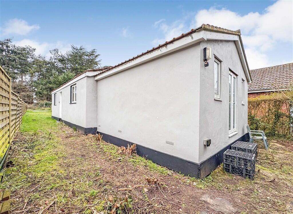 Main image of property: Aldeburgh Road, Aldringham, LEISTON