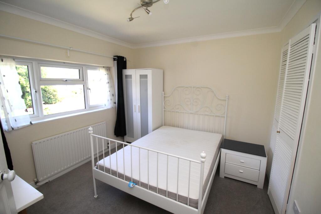 House in Runnymede, Surrey - View 5