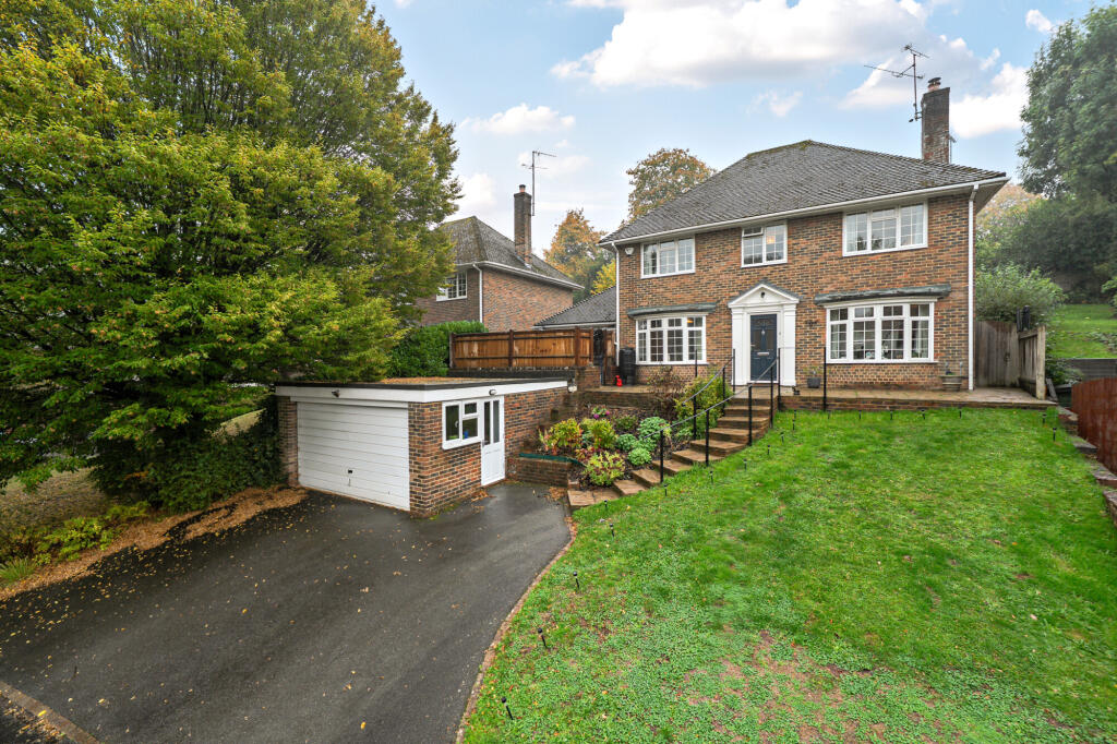 Main image of property: Ash Combe, Chiddingfold, GU8