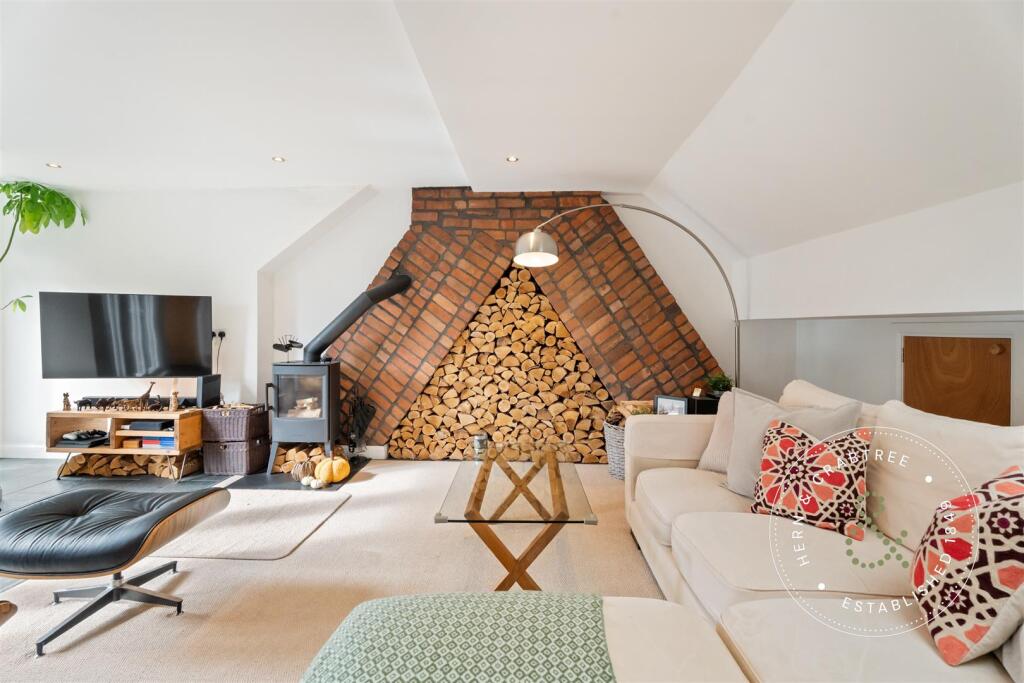 Apartment in Cardiff - View 4