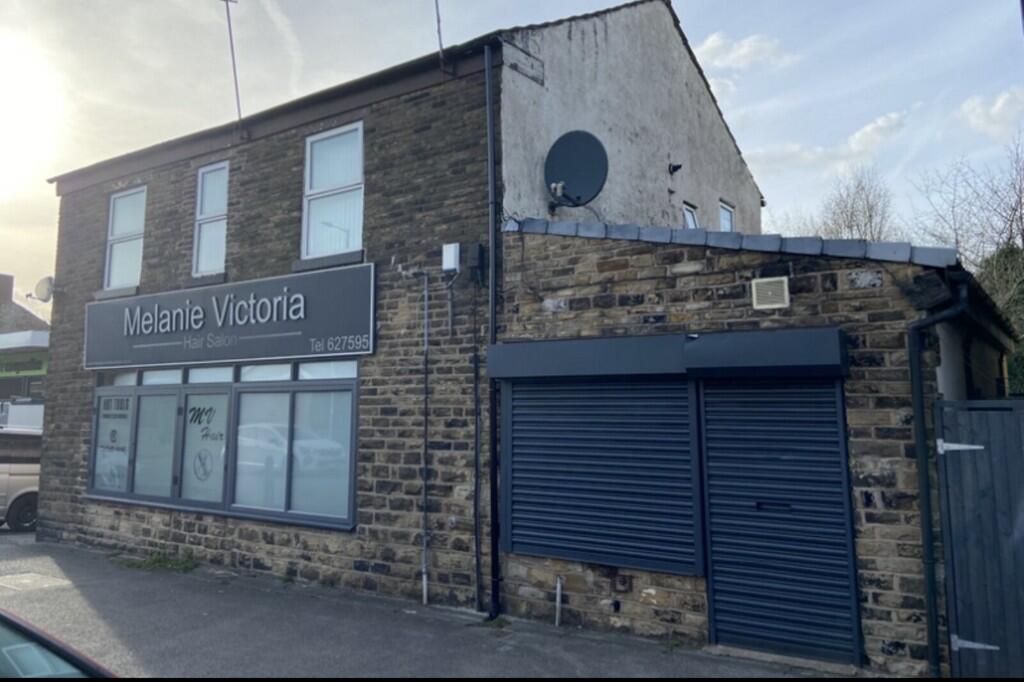Main image of property: Established Hair & Beauty Salon - Lancashire [WN8 0AG]