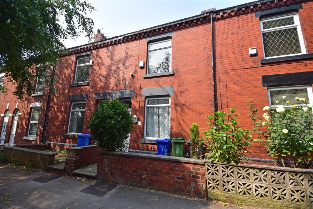 2-bed terraced on Mount Pleasant Street, Audenshaw, £170,000