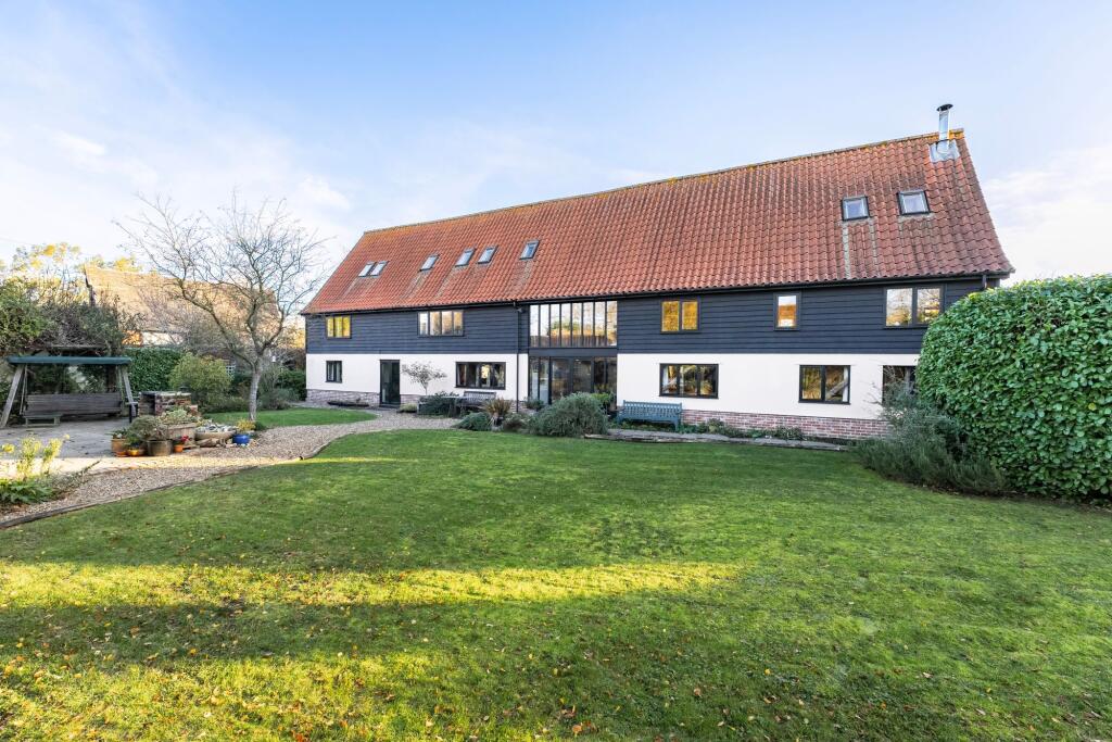 5-bed house on The Common, Mellis, £875,000