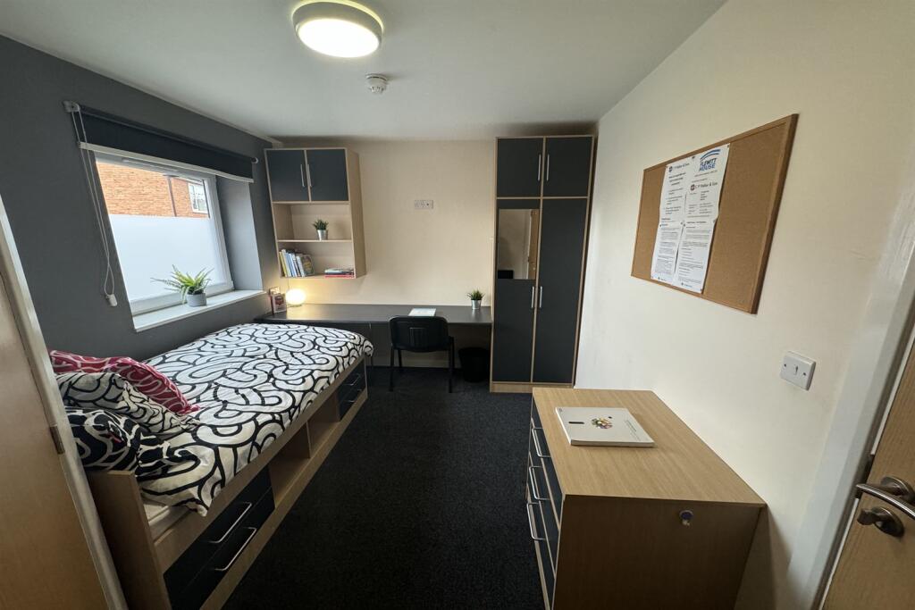 Main image of property: Flewitt House, Beeston, NG9 2AR