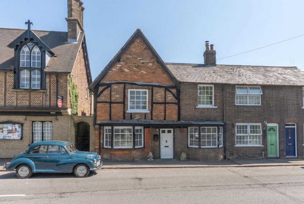 Main image of property: High Street, Ivinghoe